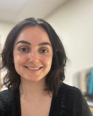 Photo of Setari Parsa, Psychologist, PsyD