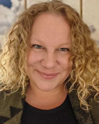 Photo of Calle Pierson - The Eisenmann Clinic, Psychologist, PsyD
