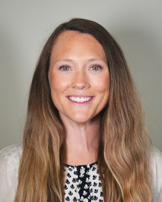 Photo of LeeLee Sarlo, Clinical Social Work/Therapist, LCSW