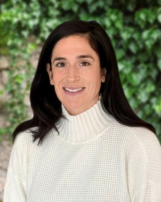 Photo of Elizabeth Levering - Elizabeth Levering - Leek Therapy, Pre-Licensed Professional