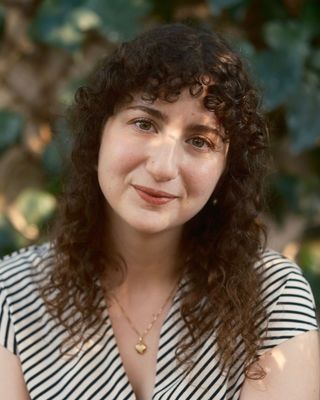 Photo of Nathalie Kaoumi, Marriage & Family Therapist Associate, MA, AMFT