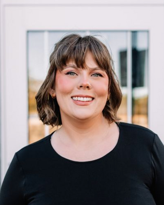 Photo of Rachel Nowak, Pre-Licensed Professional, AMFT