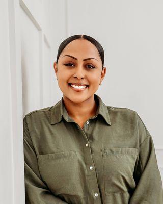 Photo of Ruth Abraham W-Wariat, Pre-Licensed Professional