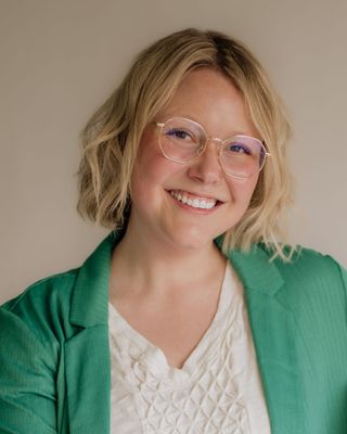Photo of Cali Lloyd, Clinical Social Work/Therapist, MSW, LCSW
