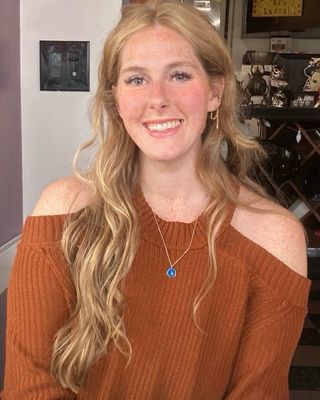 Photo of Kristen Haller, MHC-LP