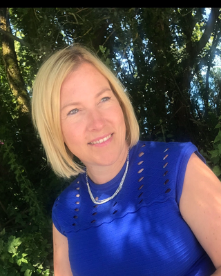 Photo of Charlotte Reynolds, Counsellor, MBACP