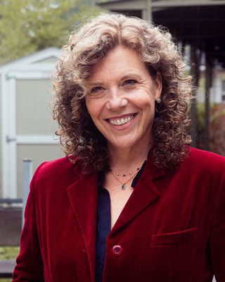 Photo of Jennifer Lee Jones - Jennifer Jones, Should I Stay or Go?, Marriage & Family Therapist, M.A., M.Ed., LMFT