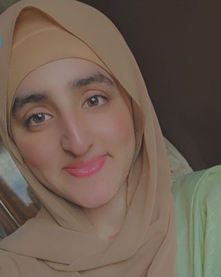 Photo of Mahnoor Aftab, Counselor, LMHC