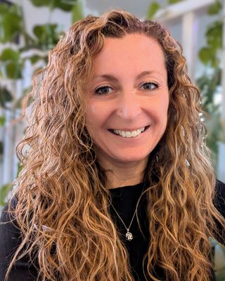 Photo of Dr. Micol Levi-Minzi Women's Issues Neurodiv Couples Transgender, Psychologist, PsyD