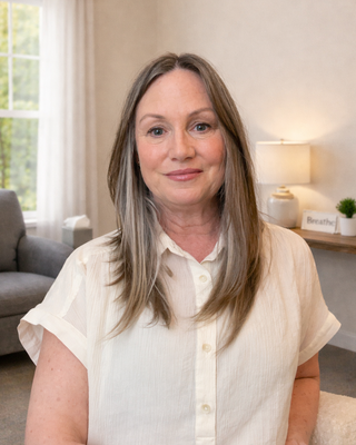 Photo of Lucy Harman, Registered Psychotherapist (Qualifying), RP(Q)
