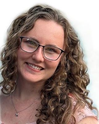 Photo of Lindsey Morrison, Pre-Licensed Professional, MA, RMFTI