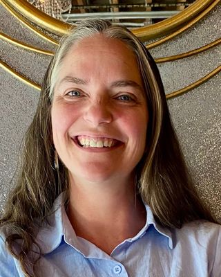 Photo of Erin Russell, Marriage & Family Therapist, LMFT, MEd