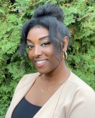 Photo of Azizza Mussa, Clinical Social Work/Therapist in Mukilteo, WA