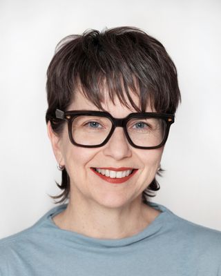 Photo of Ruth Cross, Psychotherapist in Potts Point, NSW
