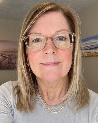 Photo of Mary Ellen MacLeod, RSW, BSW, MSW