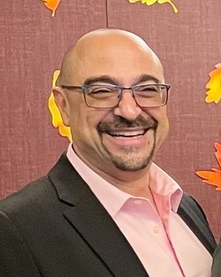 Photo of Edmond Jacob Yomtoob, Psychologist