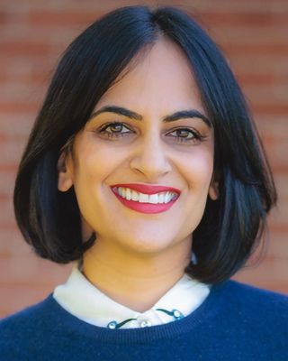 Photo of Sharon Singh, Registered Social Worker, MSW, RSW, RYT