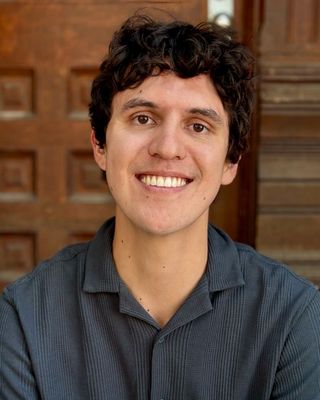 Photo of Aj Thompson, Pre-Licensed Professional