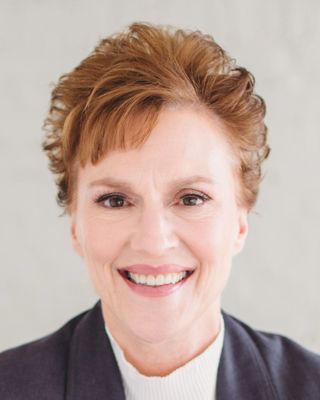 Photo of Anne Giles, Licensed Professional Counselor in Virginia