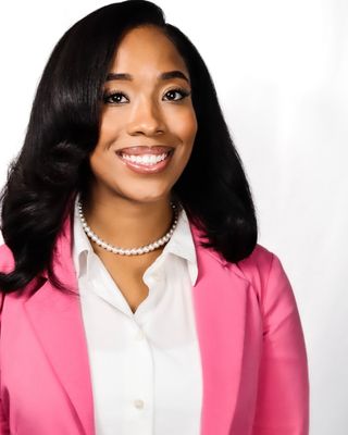Photo of Alexis Surratt, Licensed Clinical Mental Health Counselor, LCMHC