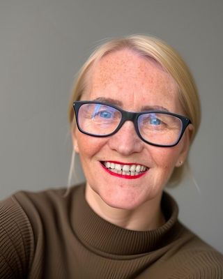 Photo of Philomena Oldfield, Counsellor, MBACP Accred