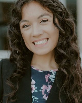 Photo of Isabel Paoloni-Johns, Marriage & Family Therapist Associate