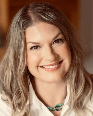 Photo of Julia Kline, Clinical Social Work/Therapist, LMSW, CAADC