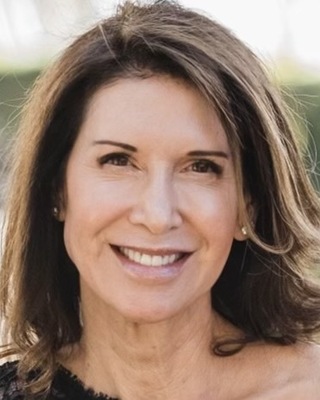 Photo of Lisa Hanes, Marriage & Family Therapist in San Francisco, CA