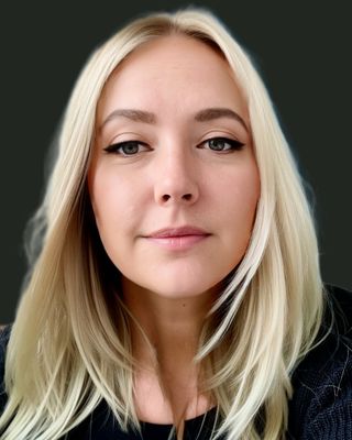 Photo of Anna Stosich, Marriage & Family Therapist, MS, LMFT