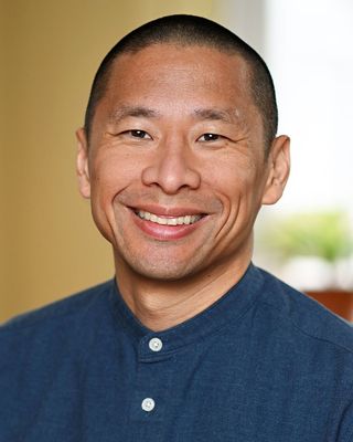 Photo of Weishin Huang, Licensed Master Social Worker, LMSW