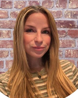 Photo of Tracy James, Licensed Mental Health Counselor, LMHC