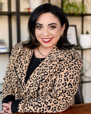 Photo of Jerra Fraser, Counsellor, MACP, CCC