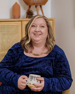 Photo of Minota Kennell, Clinical Social Work/Therapist, MC, BSW, RSW