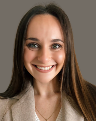 Photo of Maddie Locht, Pre-Licensed Professional, RMHCI