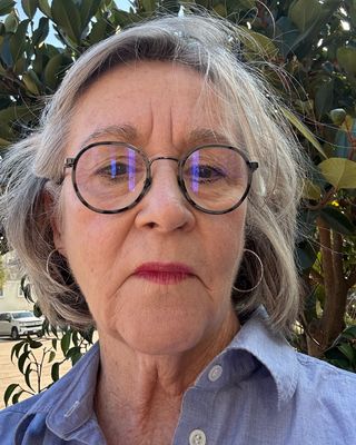 Photo of Maureen Houtz, Marriage & Family Therapist, MA, LMFT