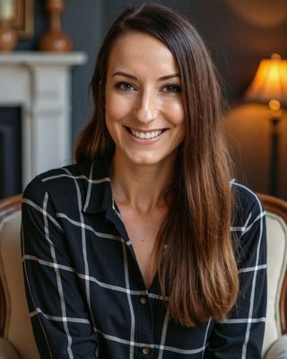 Photo of Dr. Shaida Raiszadeh Tomazin, Psychologist, PsyD