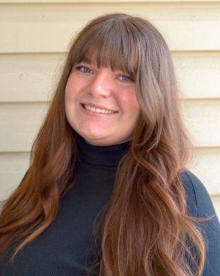 Photo of Chloe Burke, Registered Psychotherapist (Qualifying), BA, MA
