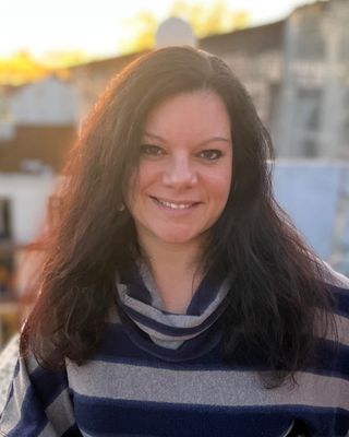 Photo of Sheri L Lawrence, Marriage & Family Therapist, LMFT, QS