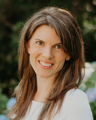 Photo of Kari Zoller, Licensed Professional Counselor, LPC