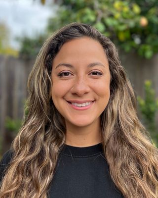 Photo of Laura Ferretti, Psychiatric Nurse, PHMNP
