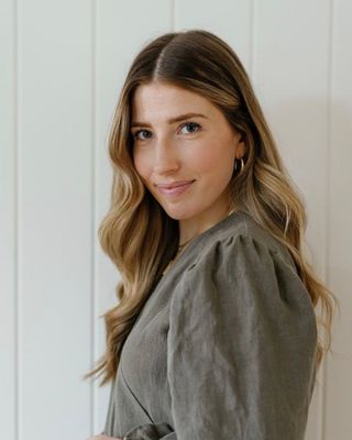 Photo of Michelle Tucsok, Clinical Social Work/Therapist, RSW, MSW, BA