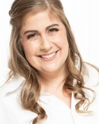 Photo of Elexes Hetzel, Clinical Social Work/Therapist, LCSW
