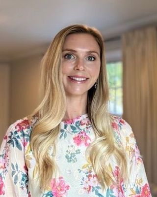 Photo of Heather Hastedt, Clinical Social Work/Therapist, LICSW, LMSW