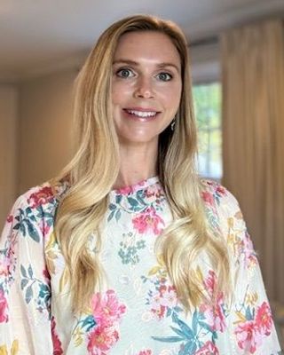 Photo of Heather Hastedt, Clinical Social Work/Therapist, LICSW, LMSW