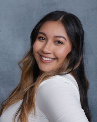 Photo of Sarai Holland, Clinical Social Work/Therapist, LCSW