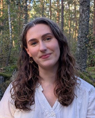 Photo of Miriam Gilmore, Psychotherapist, MBACP