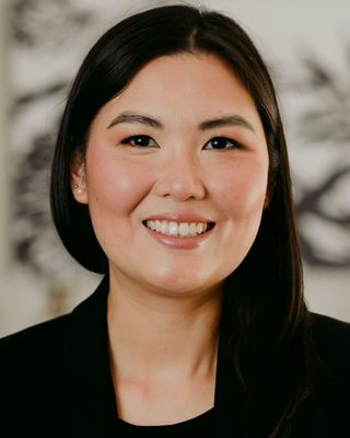 Photo of Florence Mak, Psychologist in Ottawa, ON