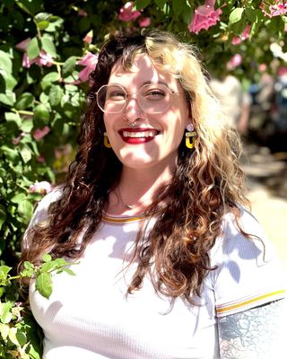 Photo of Caroline Martin, Clinical Social Work/Therapist, LISW