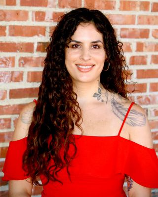 Photo of Lauren Nikolas, Licensed Professional Counselor, MSEd, LPC, LAC