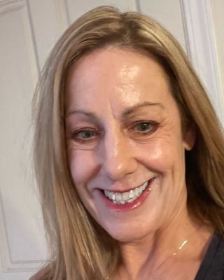 Photo of Carrie Shulman, Marriage & Family Therapist, LMFT, MBA